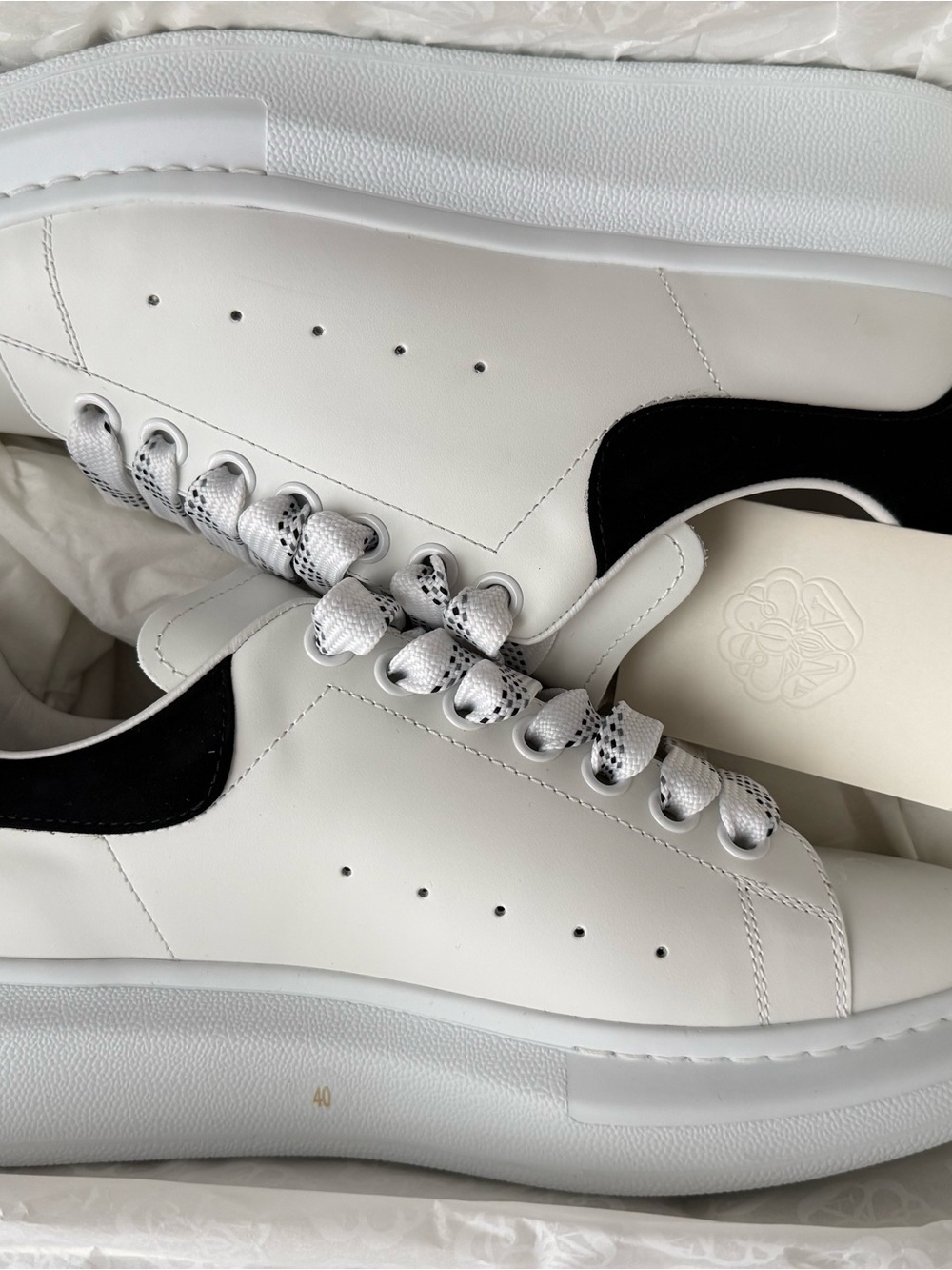 Alexander McQueen White Sneakers with Black Heel Tab - Picture 2 of 13
